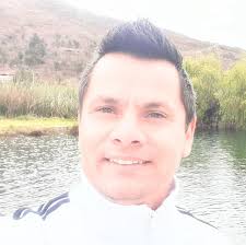 🔙¡𝗔𝗠𝗜𝗟𝗧𝗢𝗡 "𝗘𝗟 𝗖𝗛𝗢𝗟𝗢" 𝗣𝗥𝗔𝗗𝗢 𝗩𝗢𝗟𝗩𝗜Ó 𝗔 𝗖𝗘𝗥𝗥𝗢  𝗗𝗘 𝗣𝗔𝗦𝗖𝗢!👍🏻 📌El ex defensa de #SportingCristal y la #Bicolor  volvió a pisar suelo cerreño, esta vez como parte integrante de la  Federación Peruana de