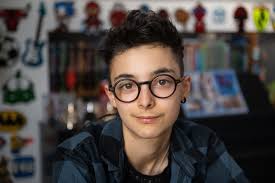 Lucy zockt seit acht Jahren dasselbe Spiel