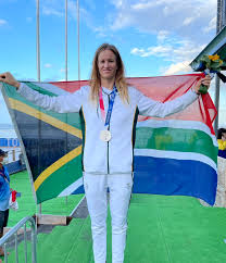 It is south africa's second medal of this year's showpiece after tatjana schoenmaker won silver in the 100m breaststroke earlier in the day. Cjhqrgejdtdsam