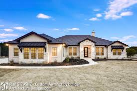 House plans and more has thousands of single story house designs. Plan 51795hz One Story Living 4 Bed Texas Style Ranch Home Plan Ranch House Plans Home Styles Exterior House Styles