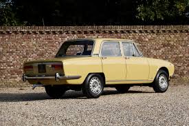 Image result for Giallo 1975 Alfa-Romeo