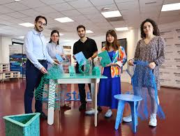 Maduro con jovencita- secuestrada erome