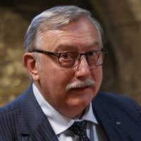 6 "Eugenio Caamaño" profiles