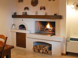 4 triglie grandi, 2 carote, 2 zucchine, 2 patate, un porro, olio extravergine d' oliva q.b., sale e pepe q.b. Caminetto Rustico Con Forno Per Pane E Pizza Caminetti Rustici Caminetti Arredamento Italiano Rustico