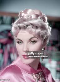 172 Debra Arthur Photos & High Res Pictures