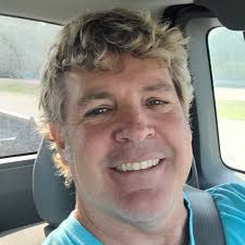 What's the call here if it makes it In the basket but never hit chains?