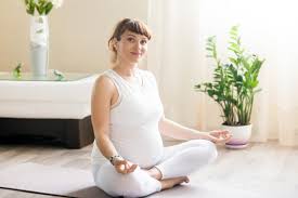 Badewannen jetzt bei badewanne24.de kaufen: Yoga Und Schwangerschaft 6 Entspannte Yogaubungen Fur Schwangere Baby Sweets De