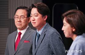 나경원·주호영 이준석 때문에 윤석열 입당 주저 협공. ë‰´ì‹œìŠ¤