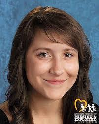 Leanna Warner's Instagram, Twitter & Facebook