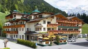 Haus bergwelt lermoos / haus haas in lermoos : Lermoos Wellness 4 Hotel Larchenhof
