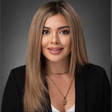 Courtney Menefee Email & Phone Number