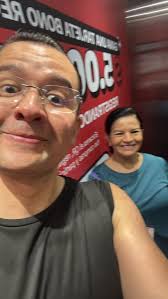 ❤️❤️❤️ La mente en crisis suele llenarse de sombras y pensamientos que nos  aterrorizan, diciéndonos que todo saldrá mal o que no valemos nada. Pero  hoy quiero pedirte que hagamos algo poderoso: