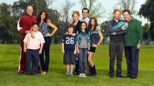 The official twitter for #modernfamily on @abcnetwork. Modern Family Episodenguide Und Staffeln Alle Infos Zur Us Sitcom Netzwelt