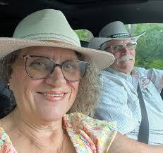 Rose Decarlo's Instagram, Twitter & Facebook