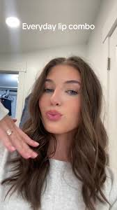 Nyx peekaboo neutral and lip glow oil from amazon= the best combo ever  #nyxcosmetics #lipcombo #grwm #utah #college