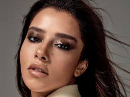 When this happens, it's usually because the owner only shared it with a small group of people, changed who can see it or it's been deleted. Balqees Fathi In Your Living Room Try Vogue Arabia S New Ar Feature Here