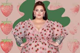 Strawberry dress plus size model. It S Fatphobic To Not Give Tess Holliday Credit For Popularizing The Viral Strawberry Dress