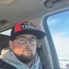 How are roads from battleford to Lloyd