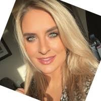 Kendall Ballinger's Instagram, Twitter & Facebook