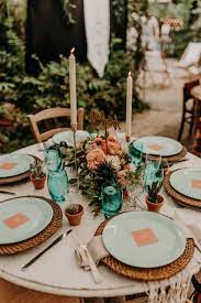 centre de tables boho wedding decorations table settings round wedding tables bohemian table decor