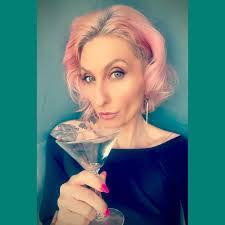 Alina Burroughs's Instagram, Twitter & Facebook