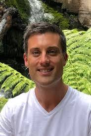 Rachelle Dawson's Instagram, Twitter & Facebook