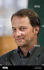 George Packer's Instagram, Twitter & Facebook