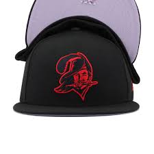 Tampa bay buccaneers hats & caps. Tampa Bay Buccaneers Black Bucco Bruce New Era 59fifty Fitted