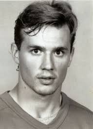 Steve Yzerman Hockey Stats and Profile at hockeydb.com