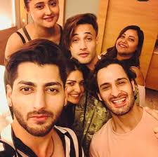 Fatima//ASIM ki GF (@Fatima81029034)