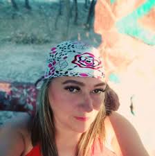 Violeta Ezquerro updated her cover photo.