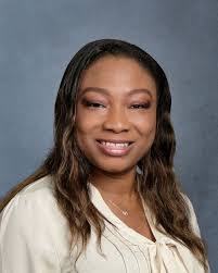 Mildred Hernandez's Instagram, Twitter & Facebook