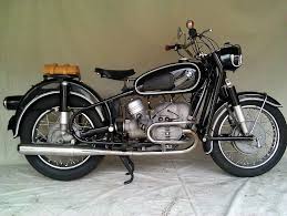Bmw R50 2 Earles Correct And Original Vintage German Motorcycle Www Motorcyclefederation Com Bmw Motorcycle Vintage Motorcycle Bmw Vintage