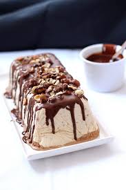Semifreddo Au Pralin Et Au Chocolat Sauce Chocolat Noir Gianduja Hazelnut And Chocolate Semifreddo With Ch Cookies Et Biscuits Gateaux Et Desserts Chocolat