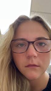 Full Rine Real Watate Agent with A 9 5