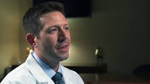 Meet Dr. Justin Deen, joint replacement surgeon at UF Health