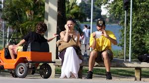 Veja Fotos De Gabriel O Pensador Com A Namorada E Os Filhos