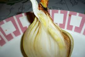 Brûlure des feuilles de l'oignon. Pourquoi L Oignon Devient Jaune Et Comment Le Combattre Informations Generales 2021