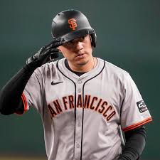 Wilmer Flores' grand slam helps Giants snap 6-game skid with 9-3 win over  Diamondbacks – San Diego Union-Tribune