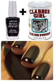Dipping your nails is more fun than painting them. Matte Nail Polish Pour Clear Coat Of Top Coat Onto A Piece Of Aluminum Foil Add Baking Powder Nail Polish Diy Nails Matte Nail Polish