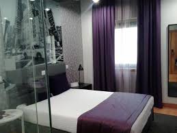 Fleming wrote the story at his goldeneye estate in jamaica, inspired by a sunday times article on diamond smuggling. Literie Picture Of America Diamonds Hotel Lisbon Tripadvisor