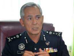 Ketua polis perak, datuk acryl sani abdullah sani menyifatkan kejadian yang menimpa seorang anggota polis unit rondaan. Polis Sentiasa Tingkat Mutu Perkhidmatan Acryl Sani