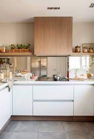 Clean white all around…would help an inherently dirty/well trafficked area seem cleaner/more manageable. 10 Combinaciones De Muebles De Cocina Y Encimera Que Funcionan
