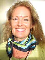 Donna Johansen's Instagram, Twitter & Facebook