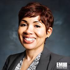 Tara Mcarthur's Instagram, Twitter & Facebook