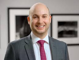 Alexander Morrow's Instagram, Twitter & Facebook