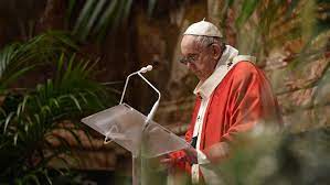 Pope At Angelus Like Mary We Must Follow Jesus Vatican News