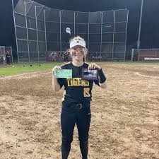 Reese Ciecko's Hand High School Bio