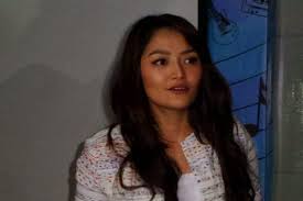 Siti badriah lagi syantik official music video nagaswara music. Lagu Lagi Syantik Tembus 160 Juta View Siti Badriah Bersyukur