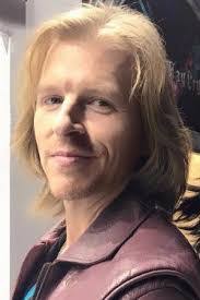 Reuben Langdon's Instagram, Twitter & Facebook